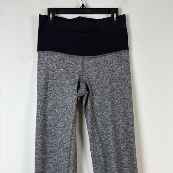 Lululemon Athletica Straight Up pants. HIGH WAIST. Size 2-4 Heather grey - Picture 2 of 6